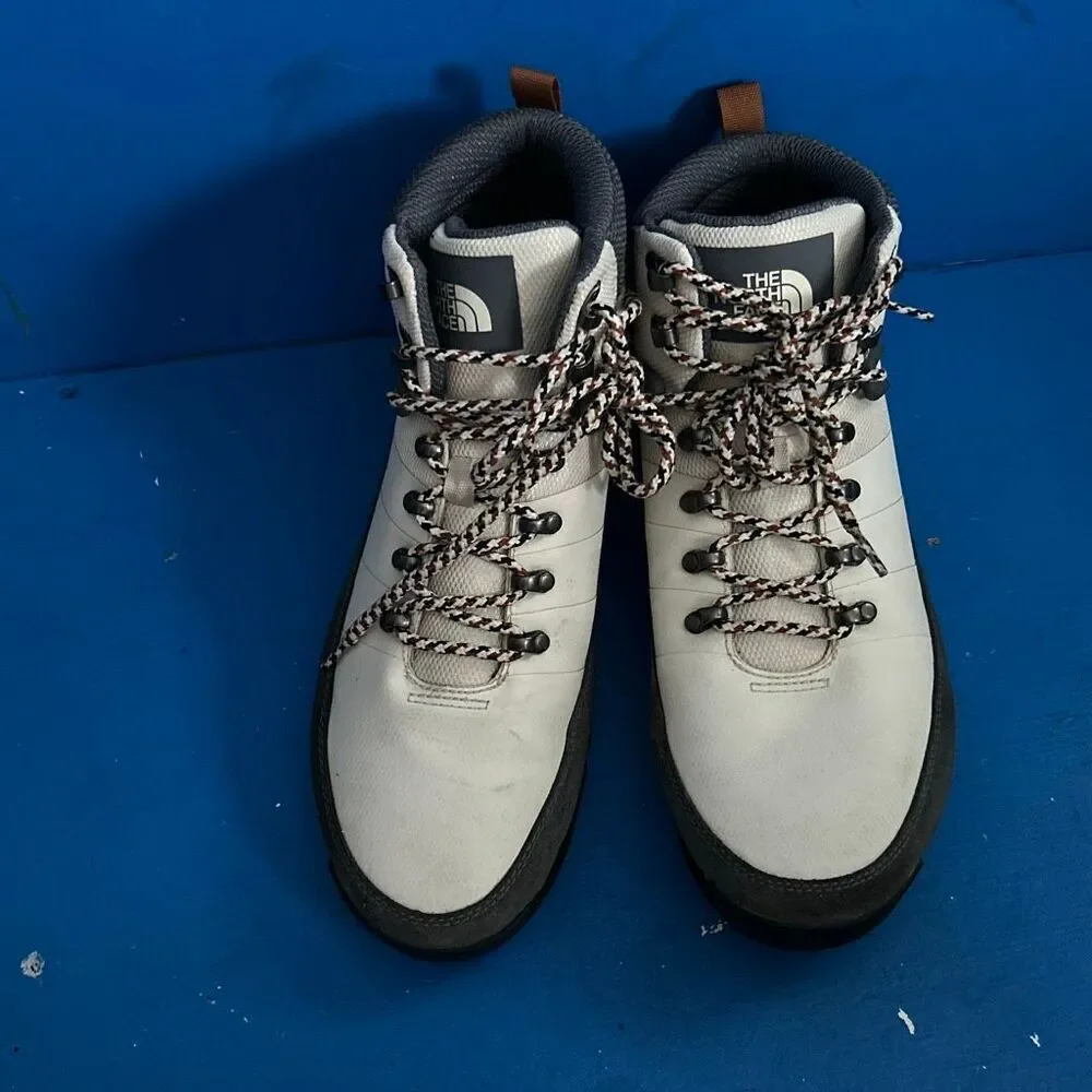 The North Face Back to Berkeley Mid WATERPROOF Vintage White Hiking Boot 12